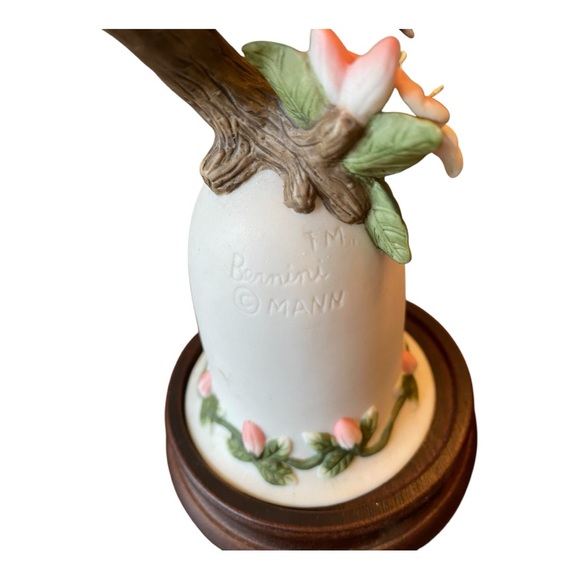 Vintage Bell adorned with pretty pink flowers and a hummingbird. Mint! - Picture 6 of 7